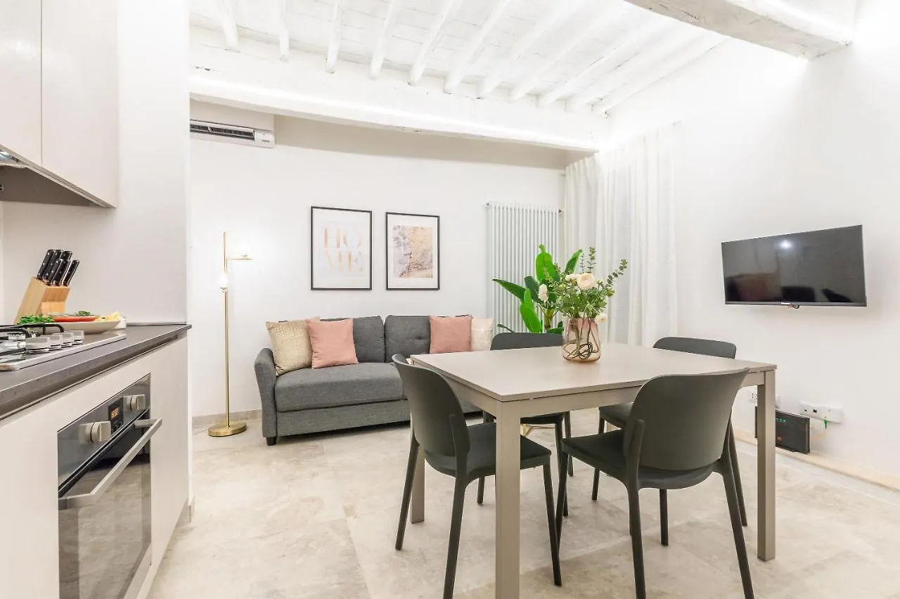 Apartment Lady Glam Siena Central