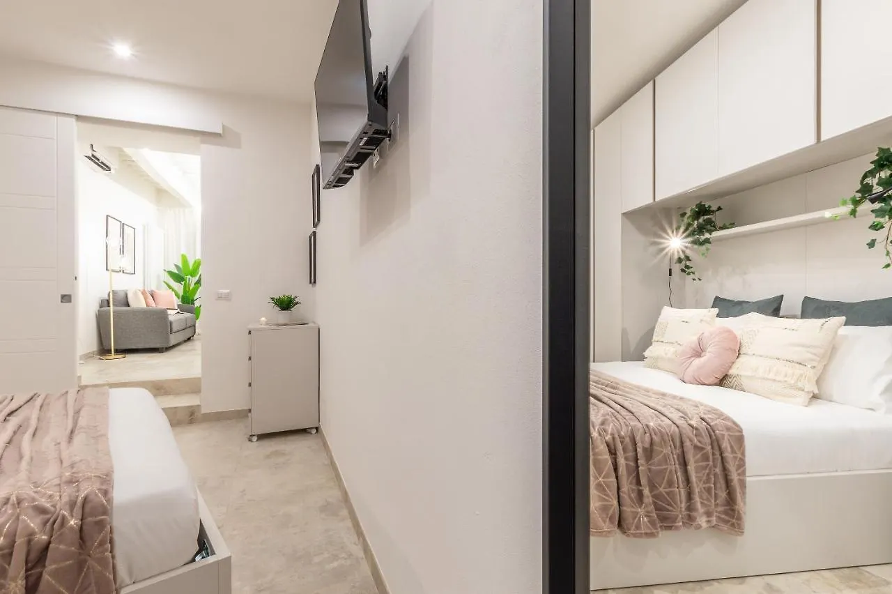 Apartment Lady Glam Siena Central Italy